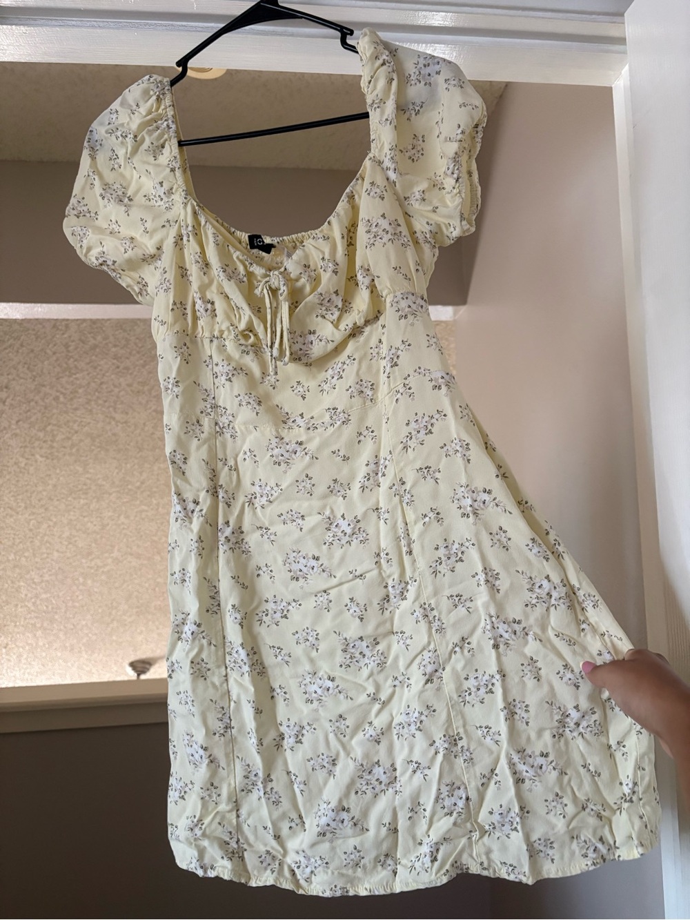 Dress Subcategory Identification